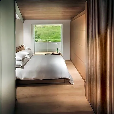 7132 House Of Architects Hotel 4*
