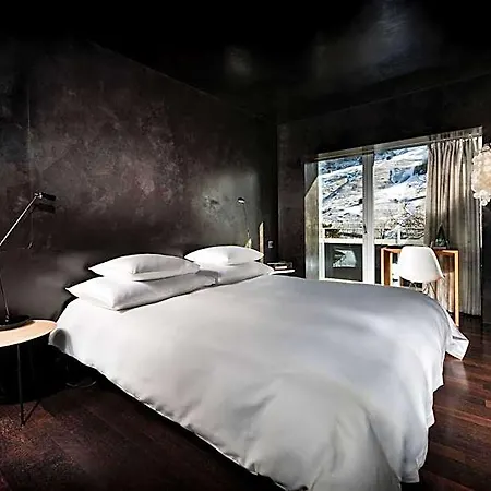 Hotel 7132 House Of Architects Vals