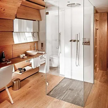 7132 House Of Architects 4*